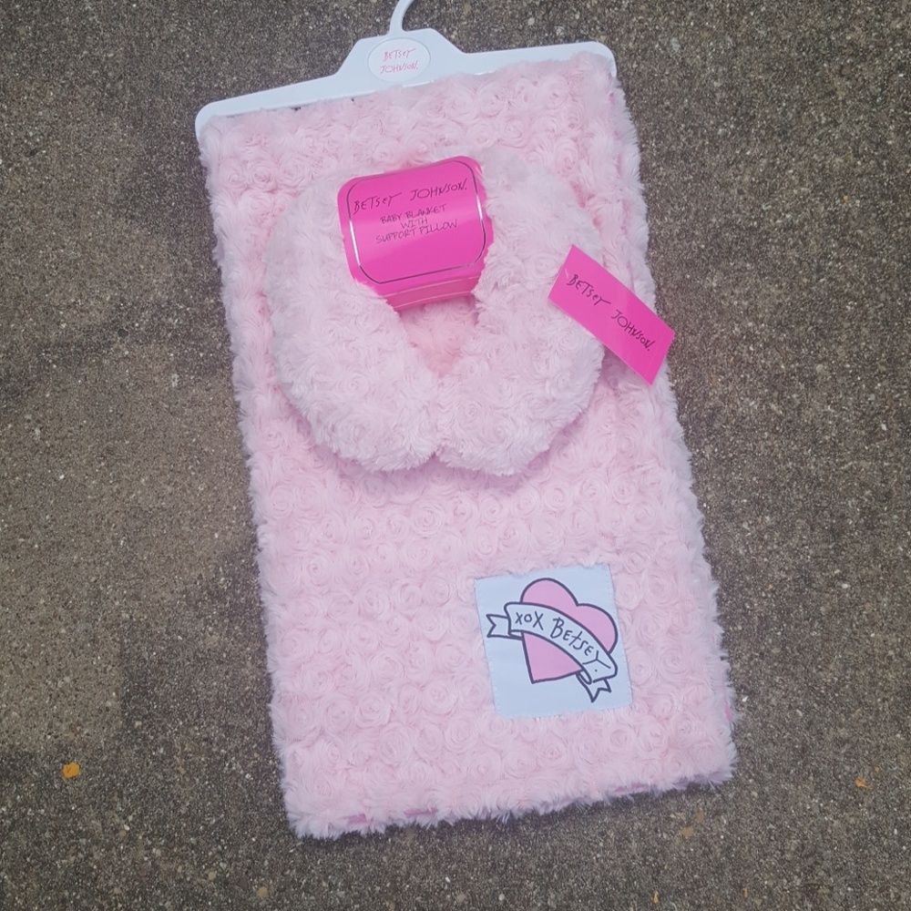 Betsey Johnson Pink Roses Baby Pillow Blanket Set